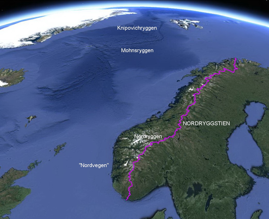     Nordryggstien strekker seg fra Lindesnes til Nordkapp langs den 1700 km lange fjellkjeden. Det meste av stein går i Norge, men langt i nord tar den et par turer innom Sverige.
