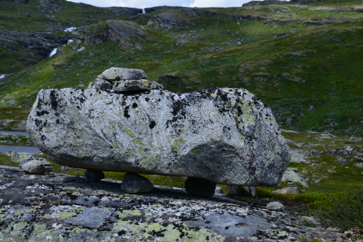 Flyttblokk Foto: Halfdan Carstens